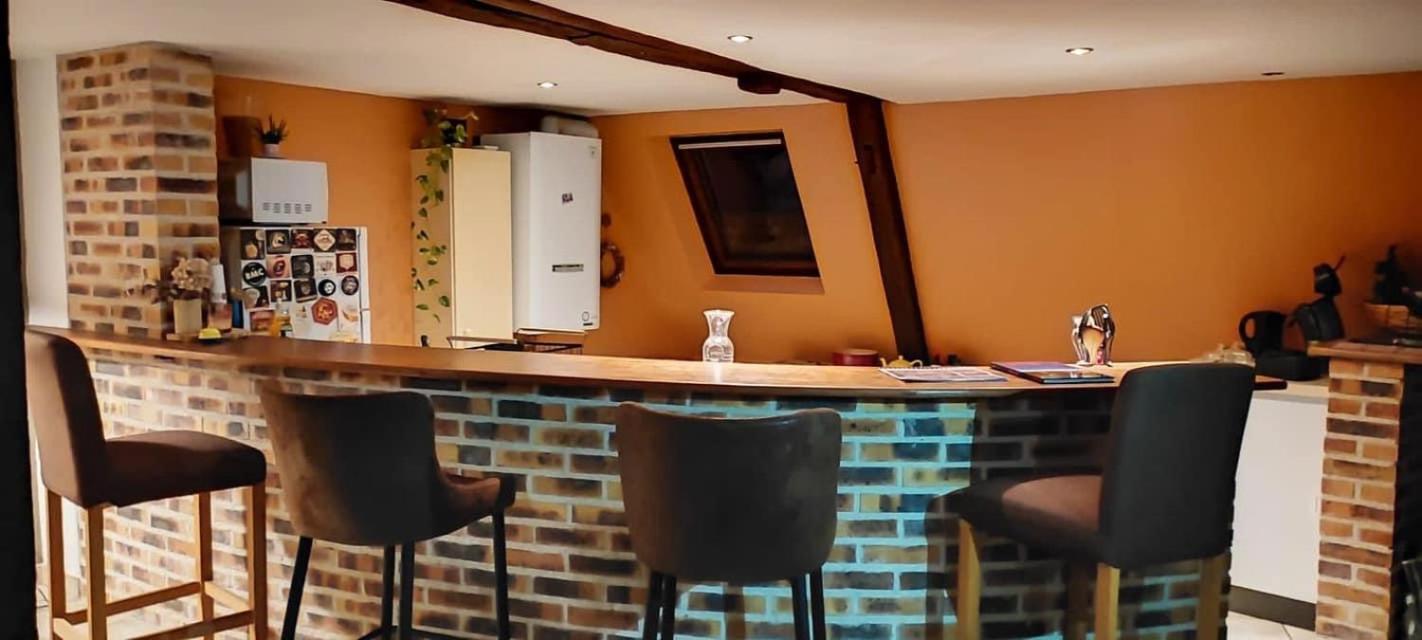 Duplex Atypique Dans La Cite Medievale لووْ المظهر الخارجي الصورة